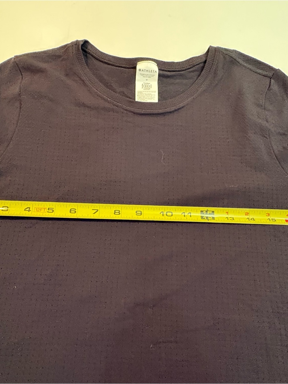 Athleta Women’s Short-Sleeve Crewneck Tee in black | Size Medium - Picture 3 of 6